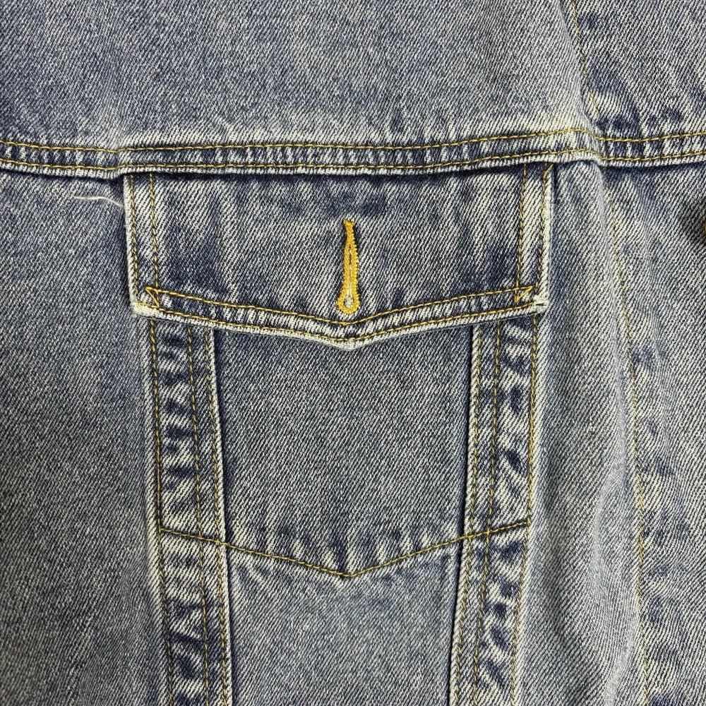 Ayadco vintage trucker